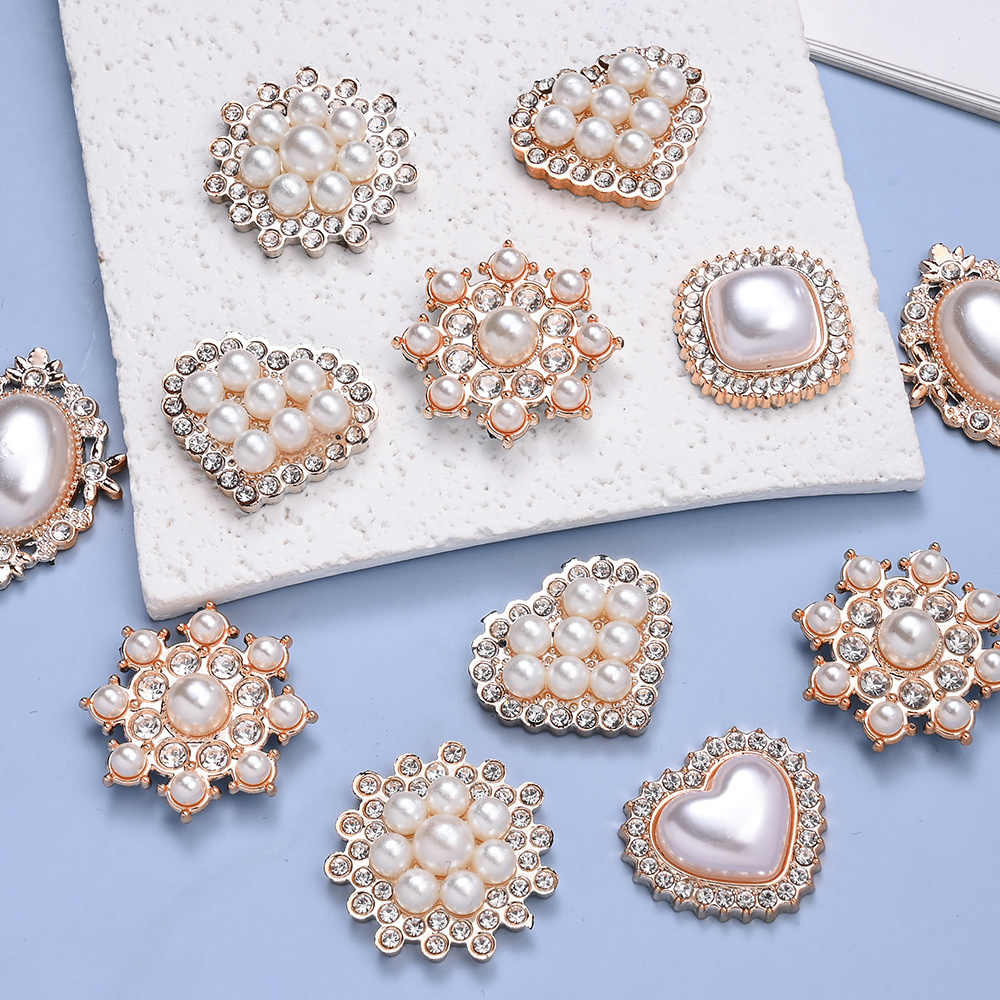 20pcs White Love & Flower Flatback Beads with Rhinestones